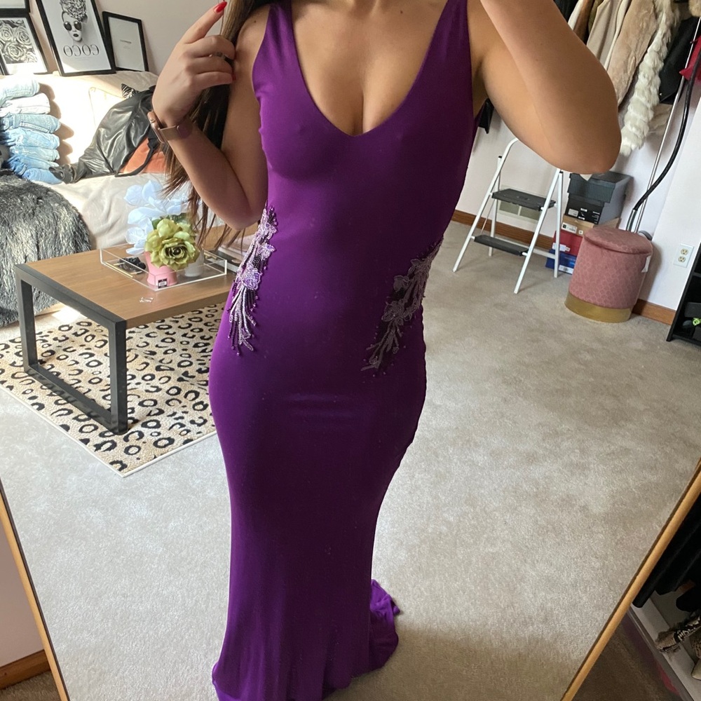 Badgley Mischka Collection Gown size 2